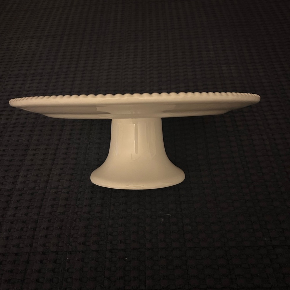 Elegant White Cake Stand